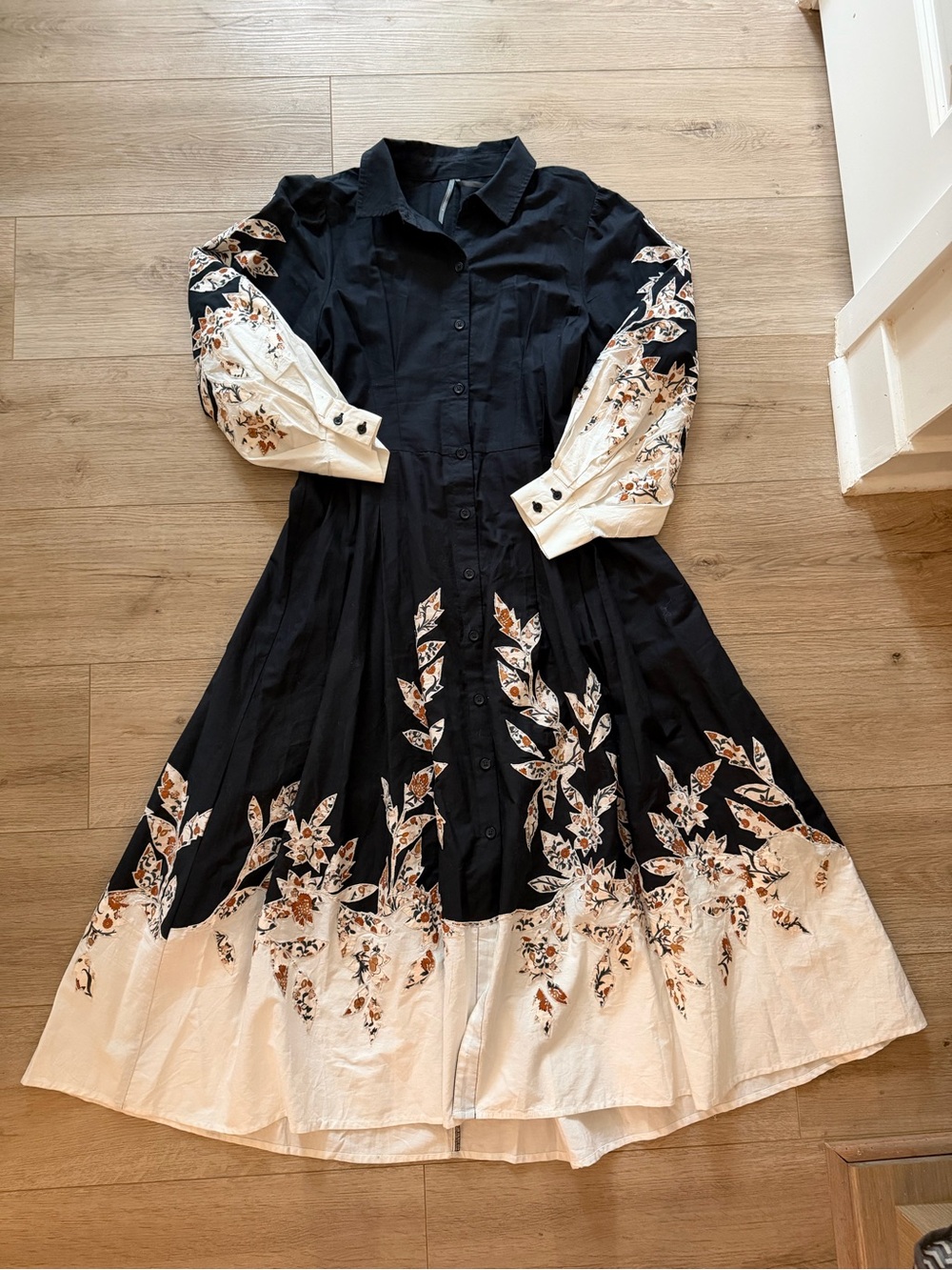 Anthropologie Cinch Waist Embroidery Dress
